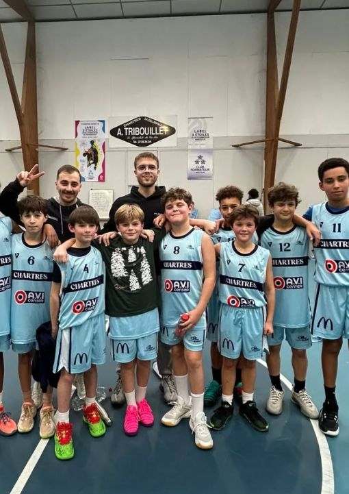 Les U13 2 vous donnent RDV samedi à 12h45 à la Halle des Sports de Saint-Denis-les-Ponts pour leur 1/2 finale de Coupe du Comité contre Chateaudun 🏀🔥