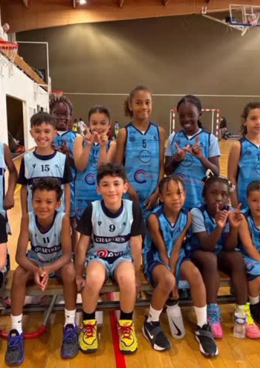 Participation de nos U9 au Tournoi de Dreux 🏀😍
Grigny, Plaisirs, CCBF, Auneau, Dreux et le CCBM se sont affrontés dans une bonne ambiance sportive et festive.
Merci au club @alliance_dreux_basket pour l'accueil et l'organisation toujours au top